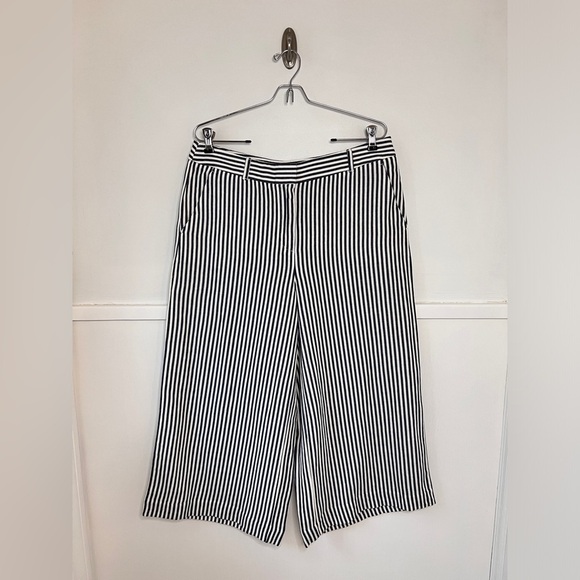 Ann Taylor Loft Navy & White Stripe Linen Cotton Blend Wide Leg Crop Pant NWT - Picture 1 of 9